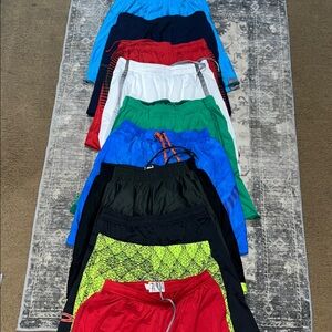 Men’s Multi-Color Athletic Shorts Set Nike under armour mix size medium/large